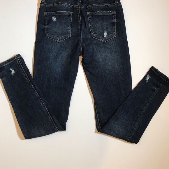 Distressed skinny jeans - Picture 5 of 8